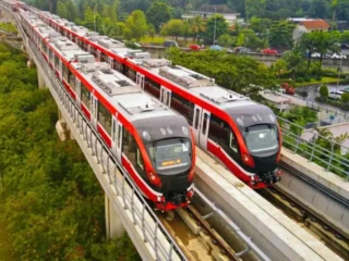 LRT Jabodebek Pulih Setelah Gangguan Pohon Tumbang, Operasional Kembali Normal